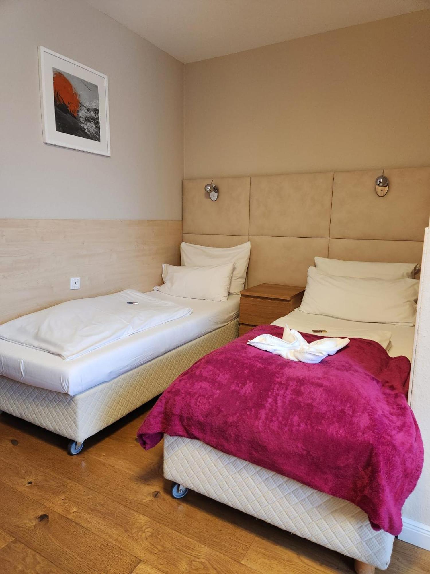 Отель Maxhotel Линдау