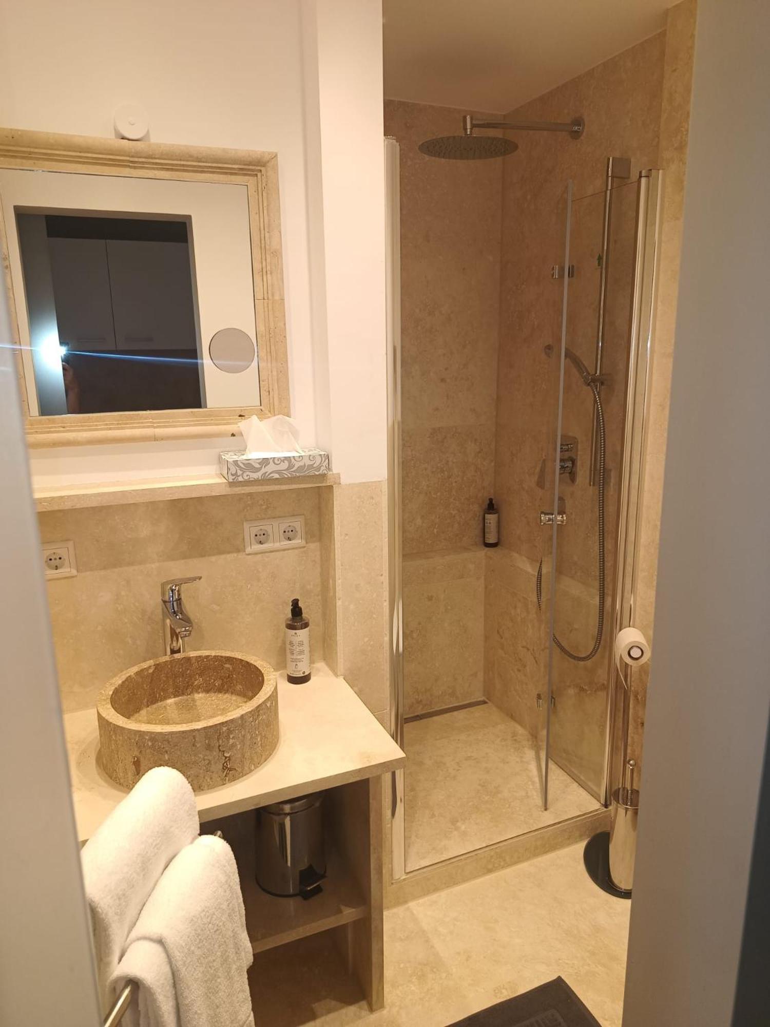 Hotel Maxhotel