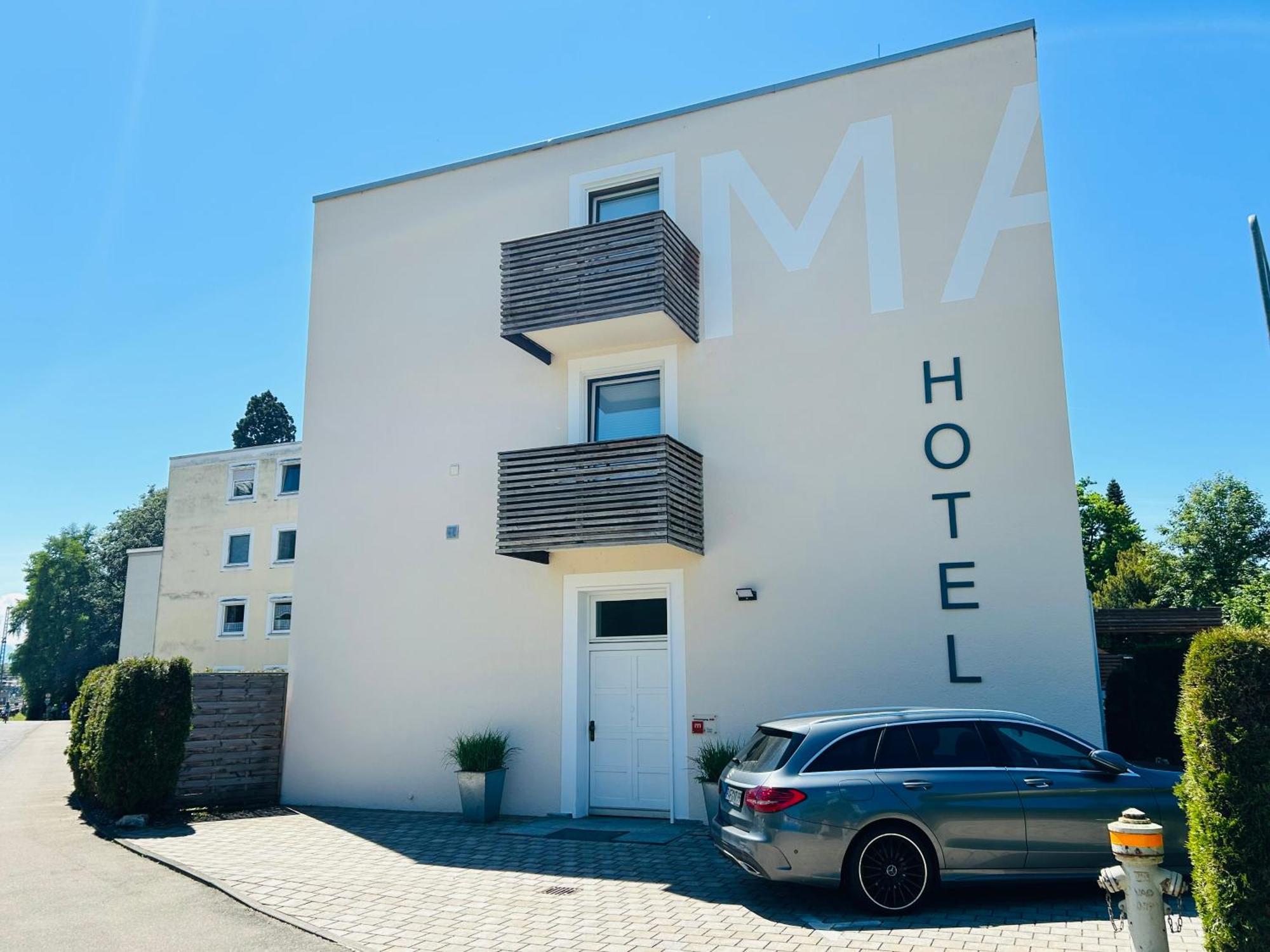Maxhotel Hotel
