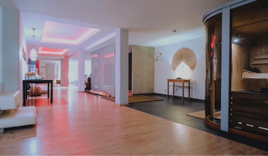 Maxhotel Hotel