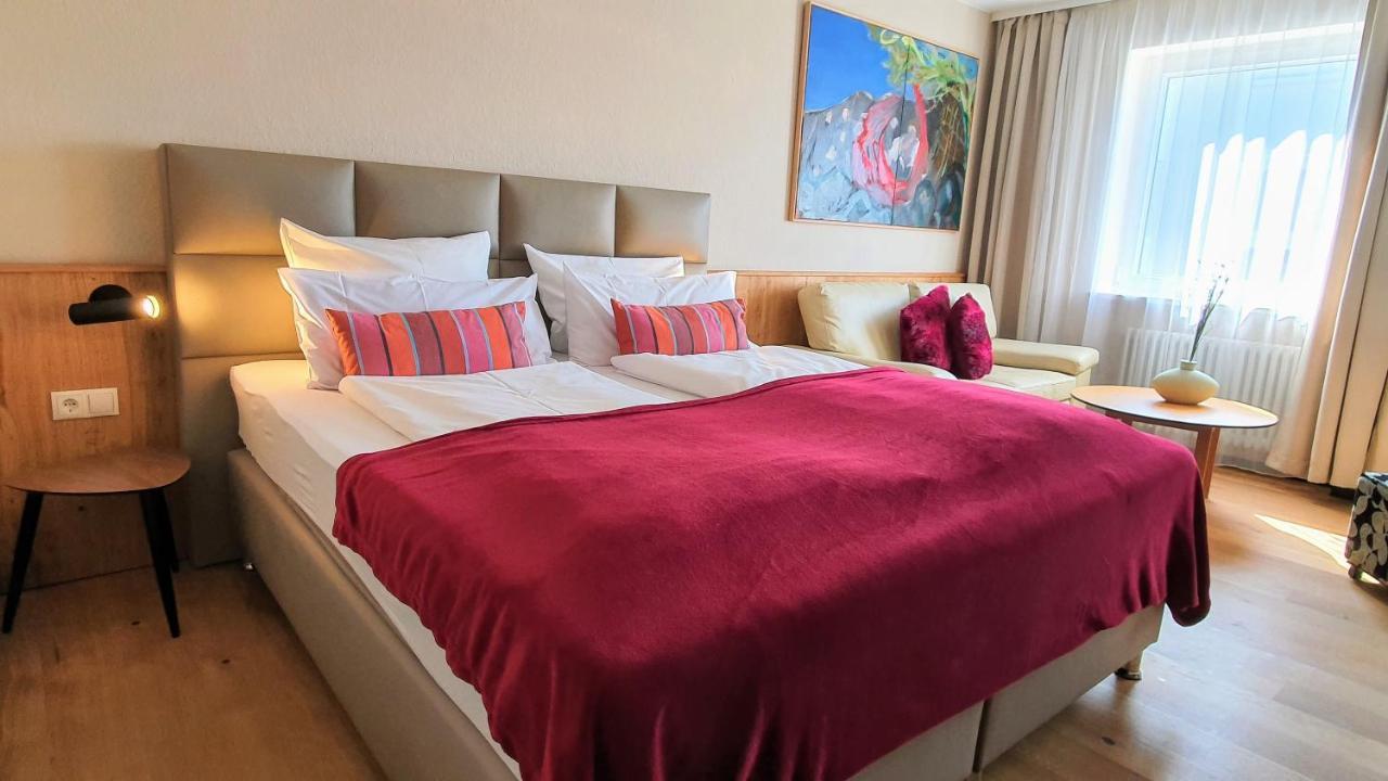 Maxhotel Hotel 4*